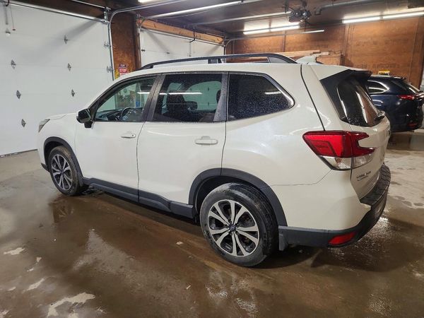 2021 SUBARU FORESTER Limited