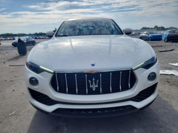 2018 MASERATI LEVANTE