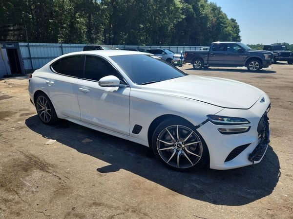 2025 GENESIS G70