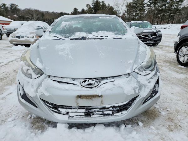 2016 HYUNDAI ELANTRA