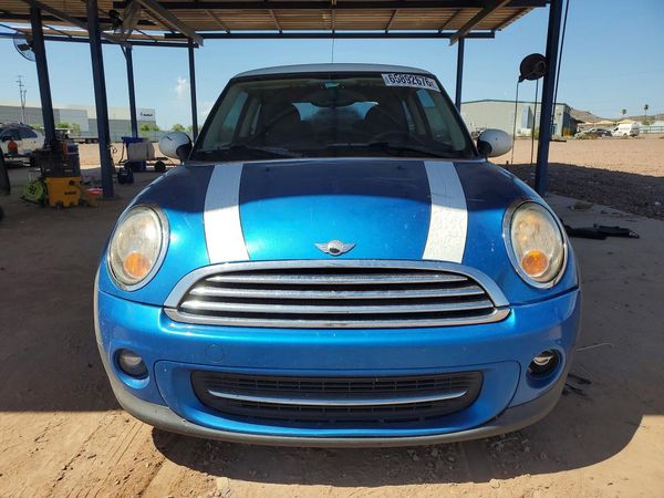2012 MINI COOPER
