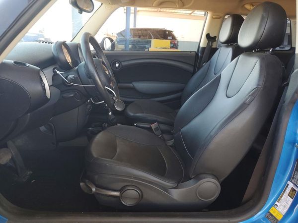 2012 MINI COOPER