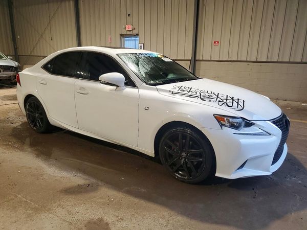 2015 LEXUS IS