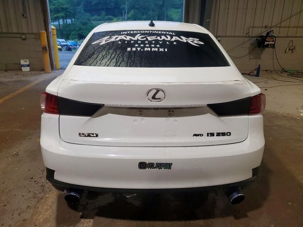 2015 LEXUS IS
