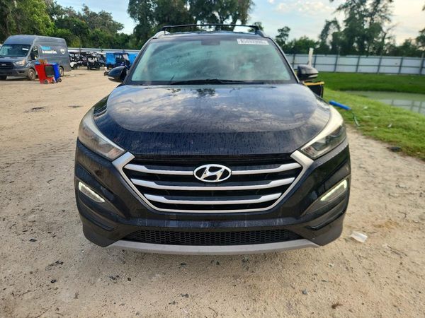 2017 HYUNDAI TUCSON