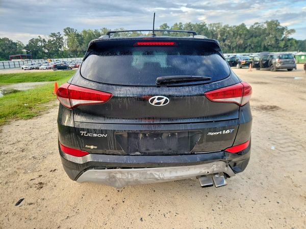 2017 HYUNDAI TUCSON