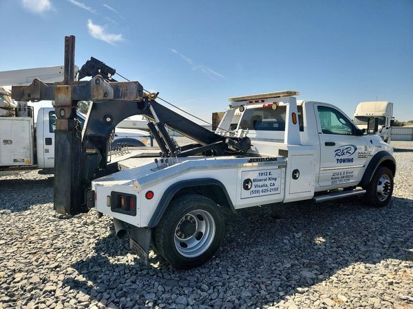 2018 RAM 5500 REG CAB CHASSIS