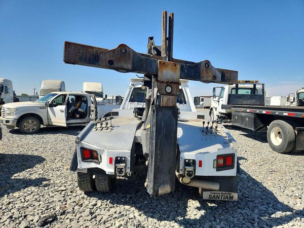 2018 RAM 5500 REG CAB CHASSIS