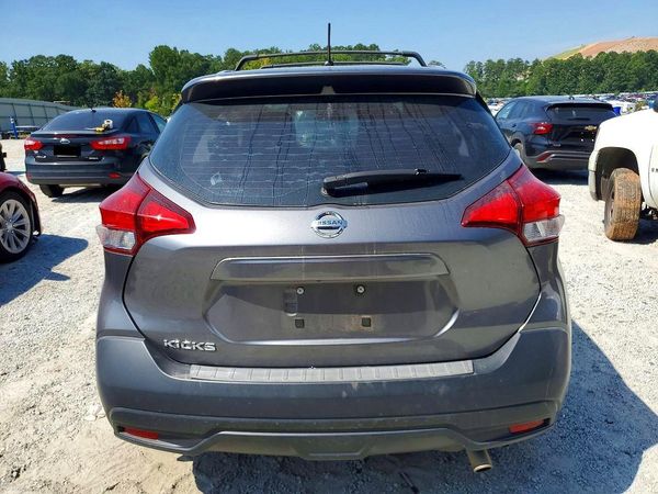 2019 NISSAN KICKS