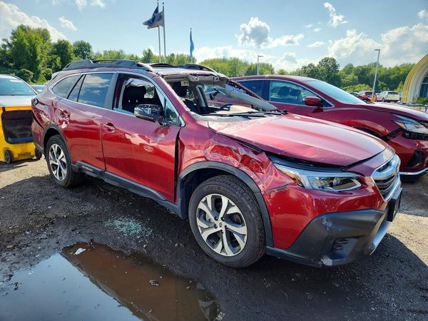 2022 SUBARU OUTBACK Limited