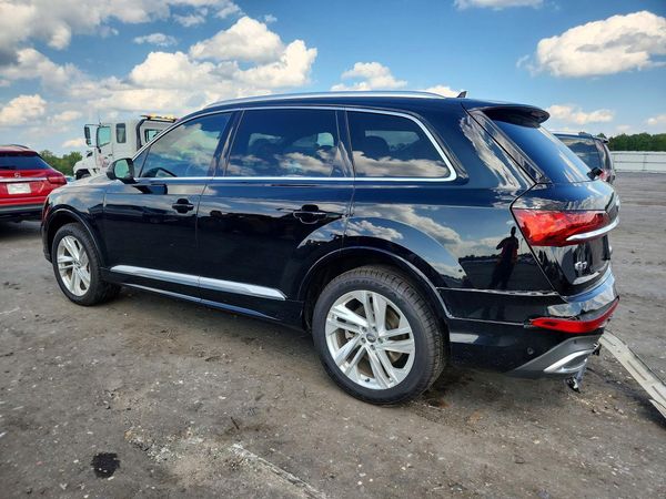 2021 AUDI Q7