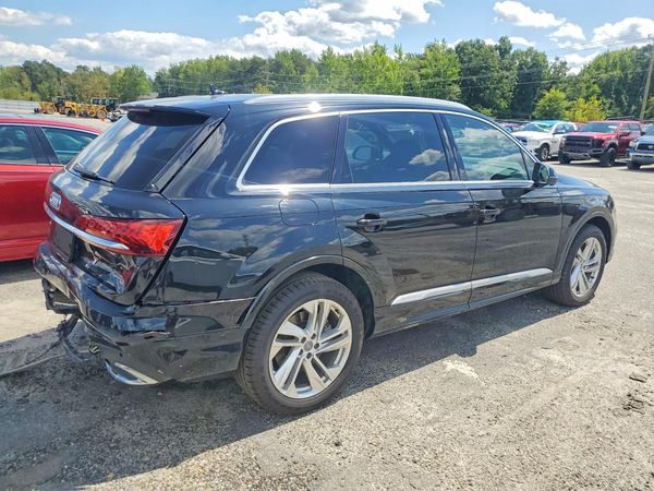 2021 AUDI Q7