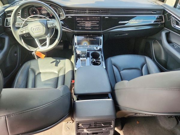 2021 AUDI Q7
