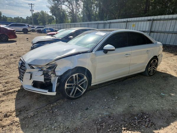 2019 AUDI A3 Premium, Titanium