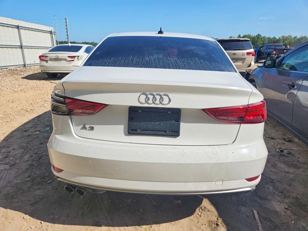 2019 AUDI A3 Premium, Titanium