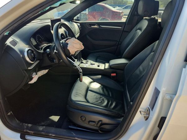 2019 AUDI A3 Premium, Titanium