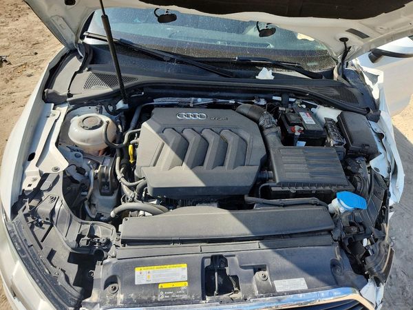 2019 AUDI A3 Premium, Titanium