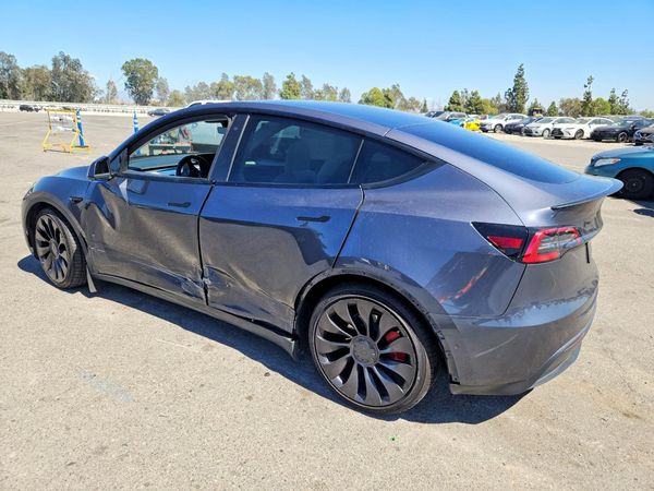 2022 TESLA MODEL Y
