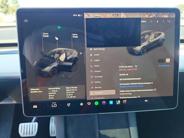 2022 TESLA MODEL Y