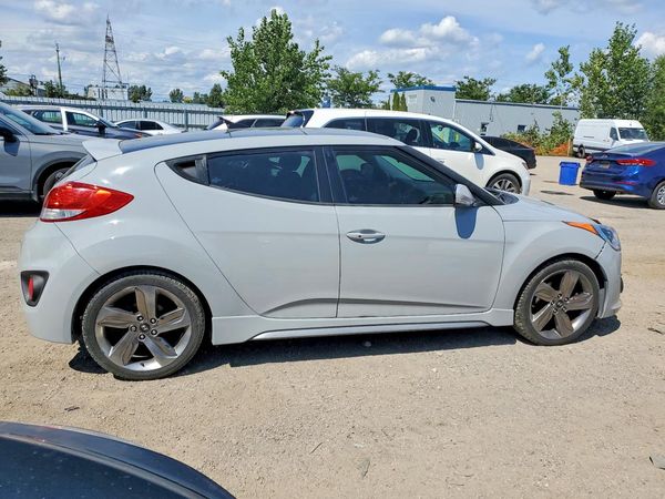 2013 HYUNDAI VELOSTER