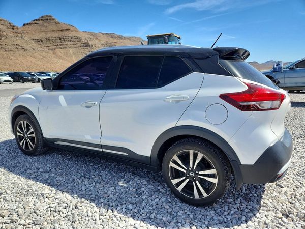 2019 NISSAN KICKS