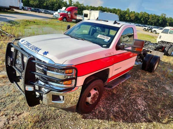 2017 CHEVROLET SILVERADO