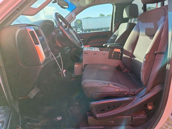 2017 CHEVROLET SILVERADO LT
