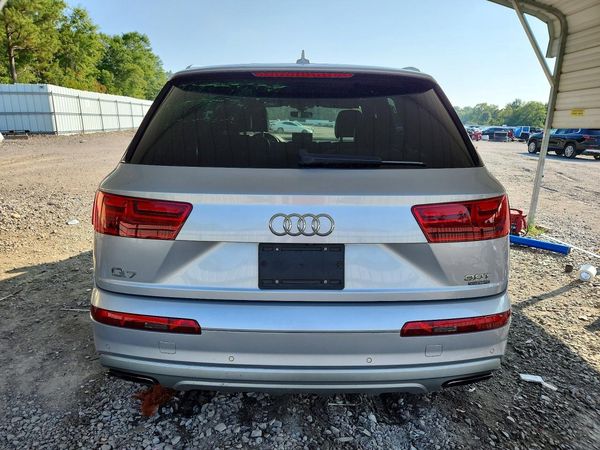 2017 AUDI Q7 quattro Prestige