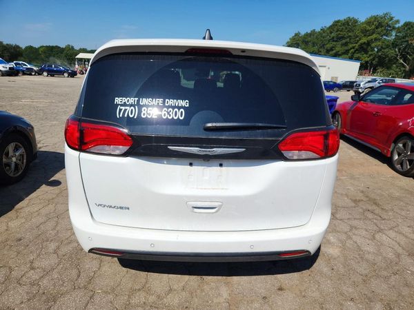 2026 CHRYSLER VOYAGER