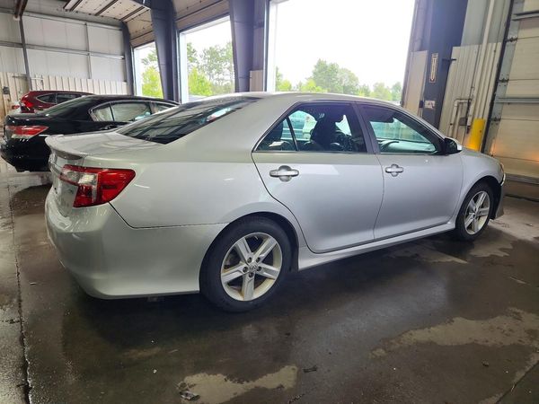 2013 TOYOTA CAMRY