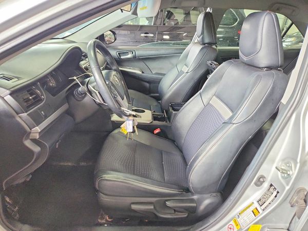 2013 TOYOTA CAMRY