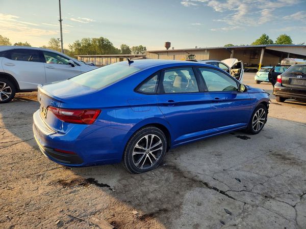 2023 VOLKSWAGEN JETTA Sport