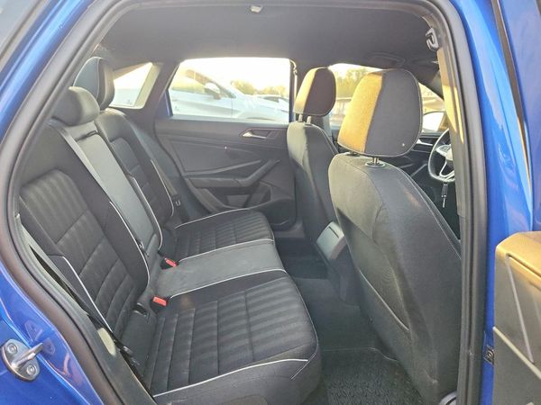 2023 VOLKSWAGEN JETTA Sport