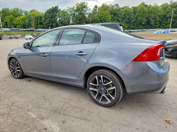 2017 VOLVO S60 Dynamic