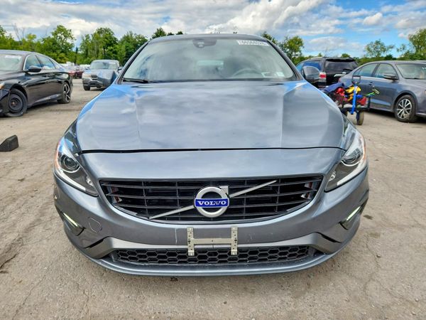 2017 VOLVO S60 Dynamic