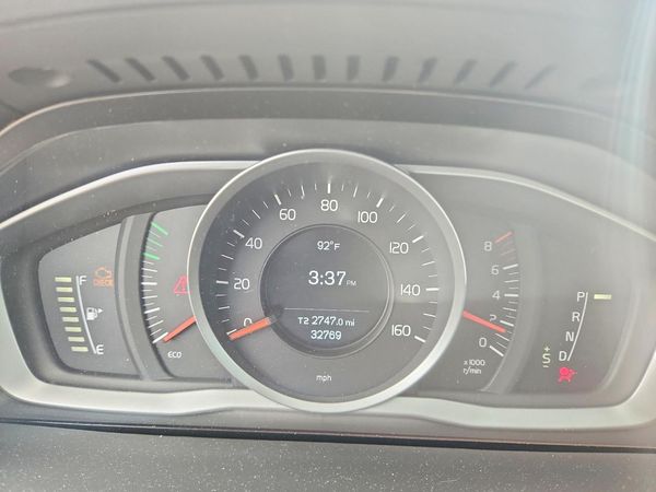 2017 VOLVO S60 Dynamic