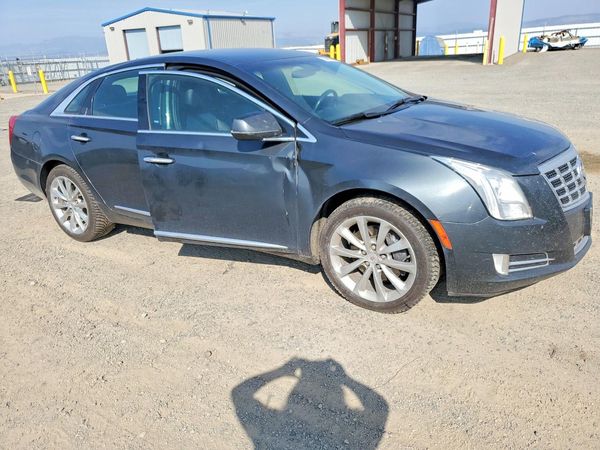 2014 CADILLAC XTS