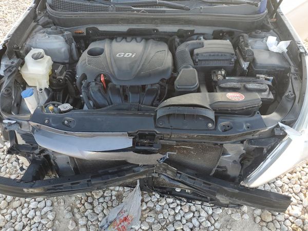 2014 HYUNDAI SONATA GLS/ GLS Popular