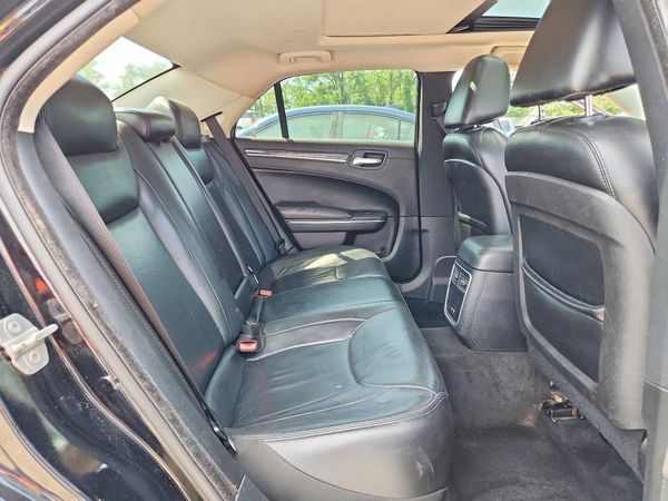 2015 CHRYSLER 300 Limited