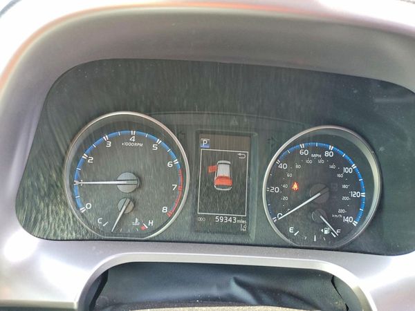 2017 TOYOTA RAV4 LE