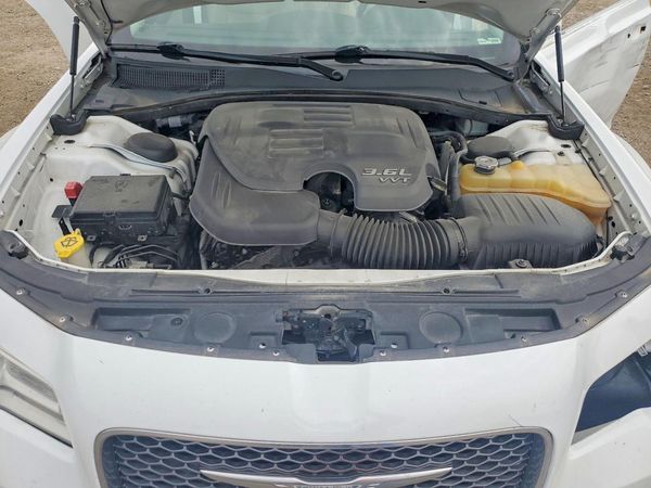 2016 CHRYSLER 300 300C