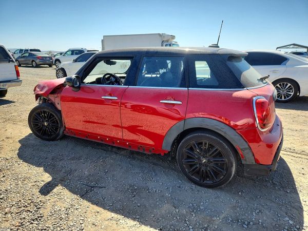 2022 MINI COOPER