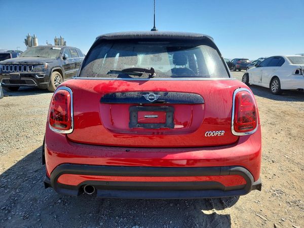 2022 MINI COOPER