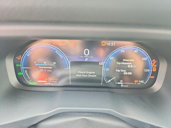 2025 TOYOTA RAV4 XSE