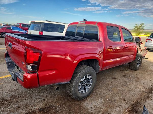 2020 TOYOTA TACOMA SR5
