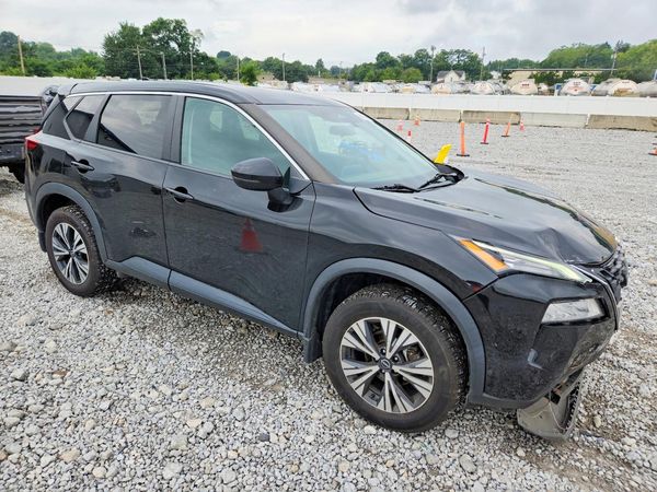2022 NISSAN ROGUE SV — Passenger 3/4