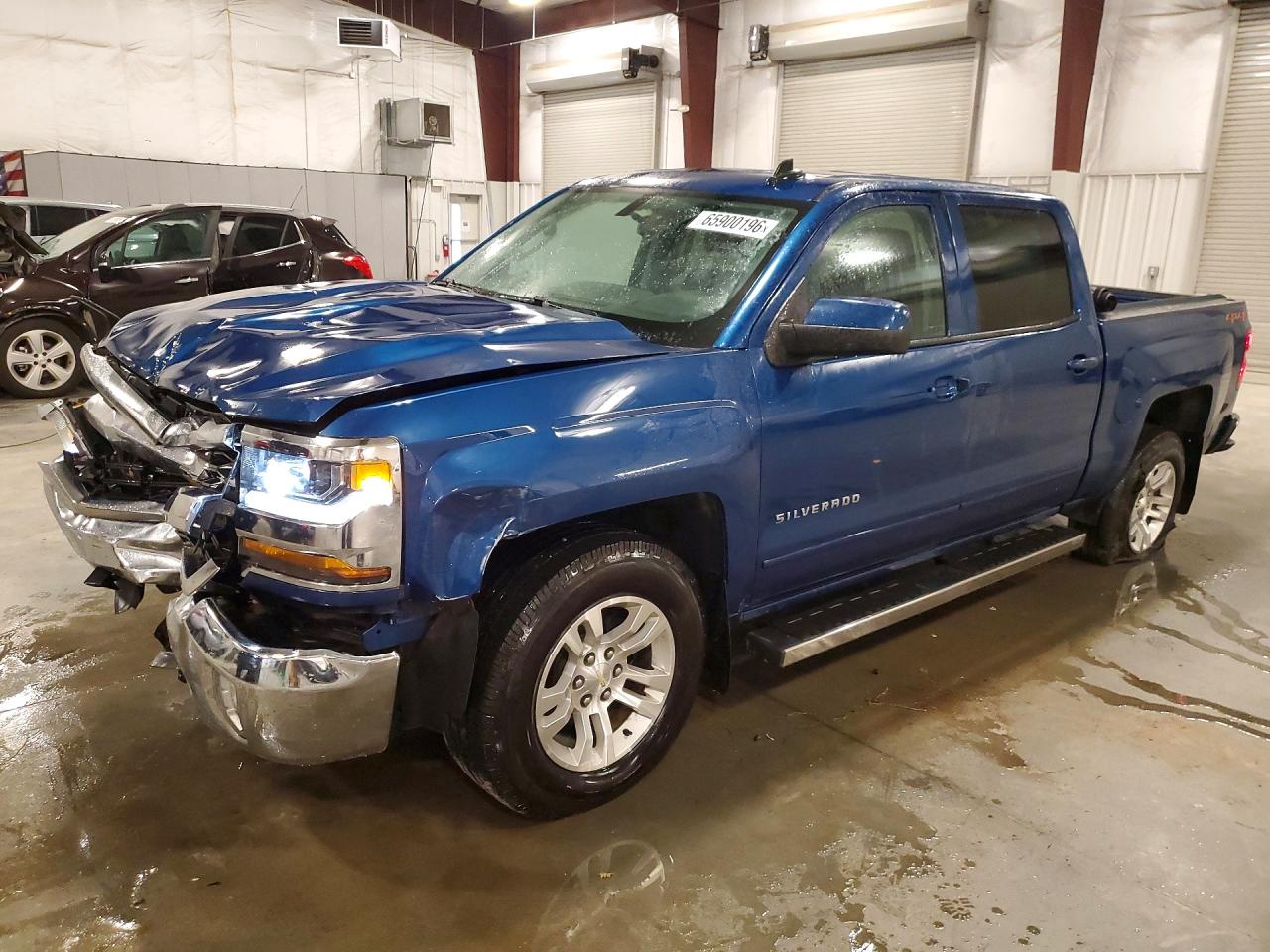 2018 CHEVROLET SILVERADO LT — Front 3/4