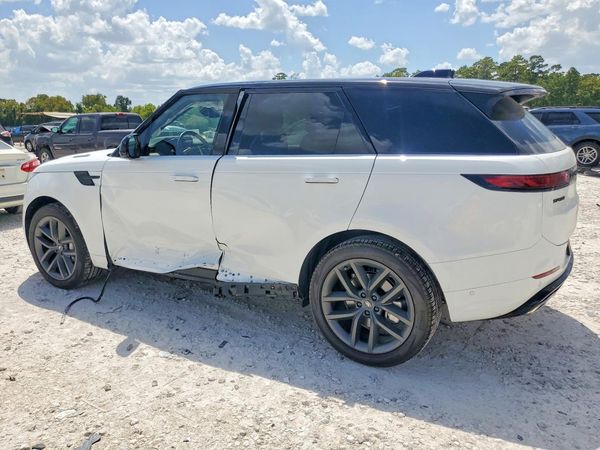 2025 LAND ROVER RANGE ROVER SPORT P400 Dynamic SE