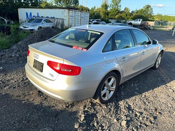 2013 AUDI A4 quattro Premium