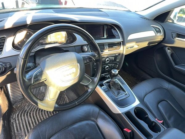 2013 AUDI A4 quattro Premium